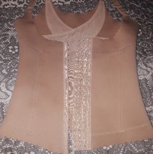 Vest shaper